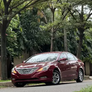 Hyundai Sonata 2013 Red