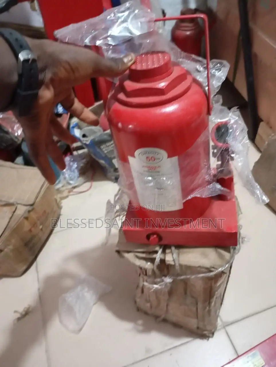 50 Tons Bottle Jack