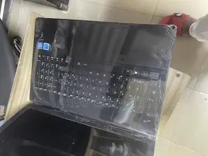 New Laptop Asus Eee PC 1011CX 4GB Intel SSD 256GB