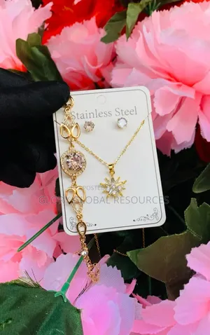 Necklace Bracelet Combo
