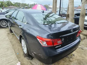 Lexus ES 350 2011 Gray