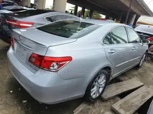 Lexus ES 350 2012 Silver