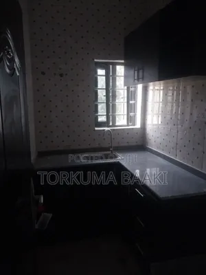 1bdrm Block of Flats in Manreng Estate, Life Camp for rent