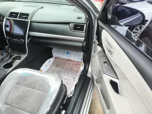 Toyota Camry 2016 Silver