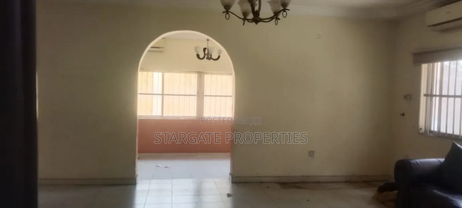 5bdrm Duplex in Off Bisiola, Lekki Phase 1 for rent