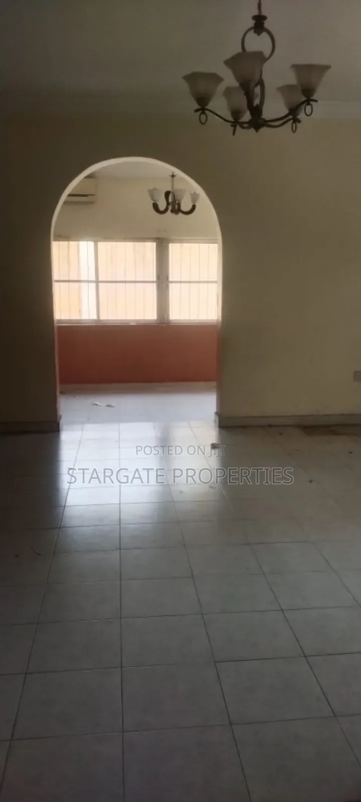 5bdrm Duplex in Off Bisiola, Lekki Phase 1 for rent