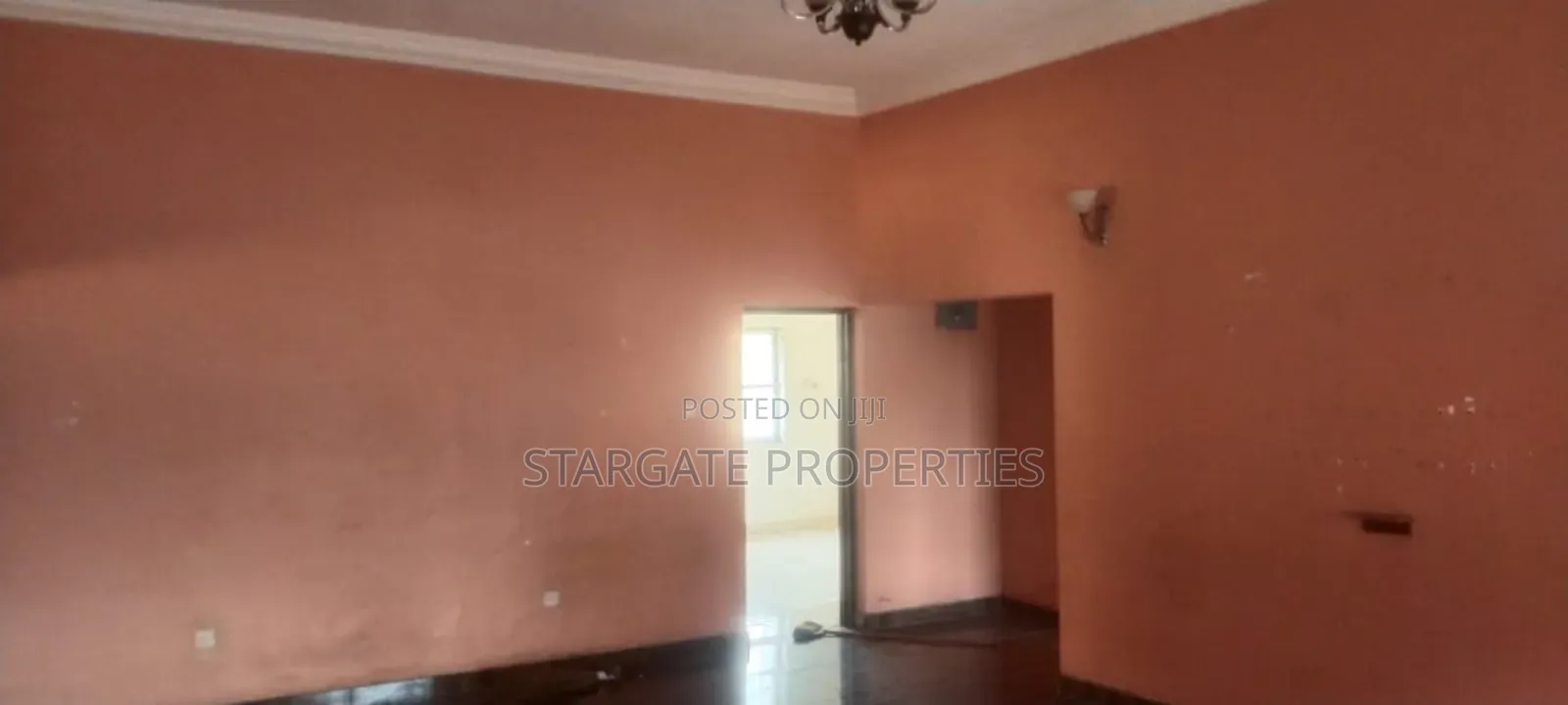 5bdrm Duplex in Off Bisiola, Lekki Phase 1 for rent