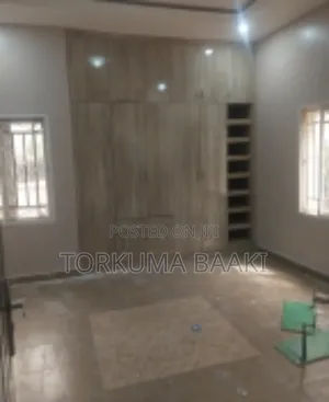 3bdrm Bungalow in Queens Efab Estate, Gwarinpa for rent