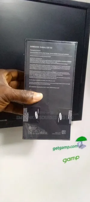 New Samsung Galaxy S20 128 GB Blue