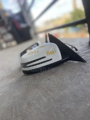 All Model of Mercedes Benz Side Mirrors Are Available