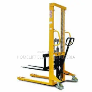 Industrial Hydraulic Pallet Stacker, 100 Kg, 2.5 M