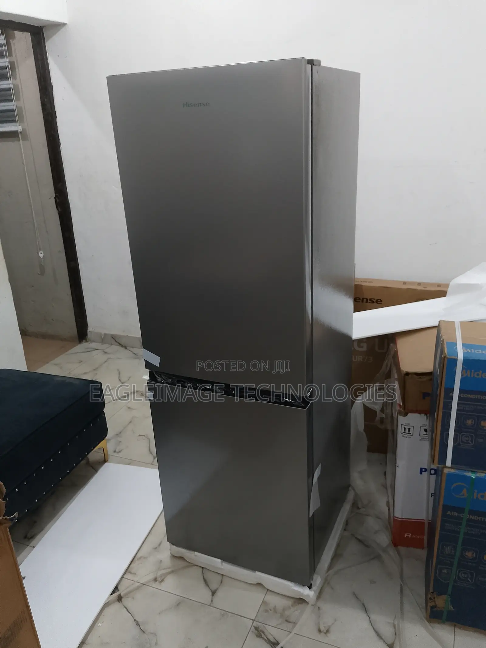 Luxurious Hisense Bottom Freezer(Rd29dca)225ltrs