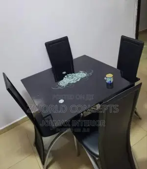 High Quality Imported Glass Crossing Dining Table