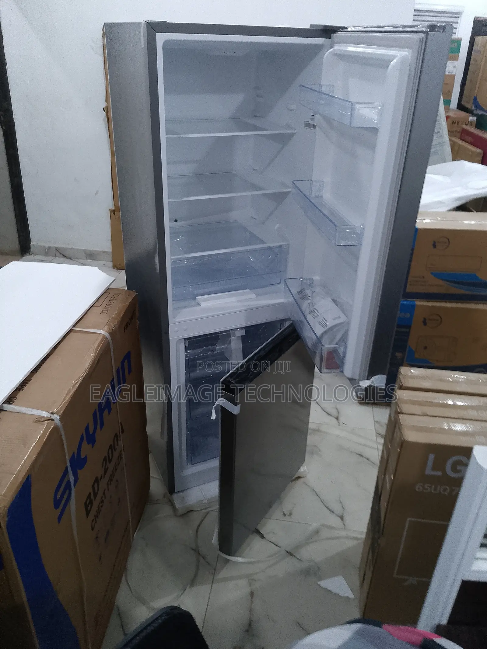 Eco-Friendly Hisense Bottom Freezer(Rd29dca)225ltrs