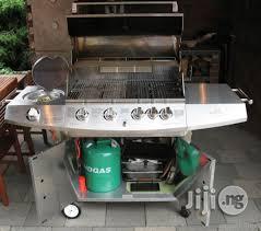 Stainless Steel Gas Grill Barbecue With Pp Wheels