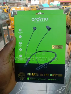 Photo - Oraimo Necklace Lite