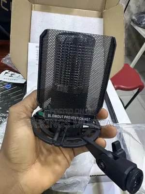 CONDENSER STUDIO MICROPHONE With Pop Filter