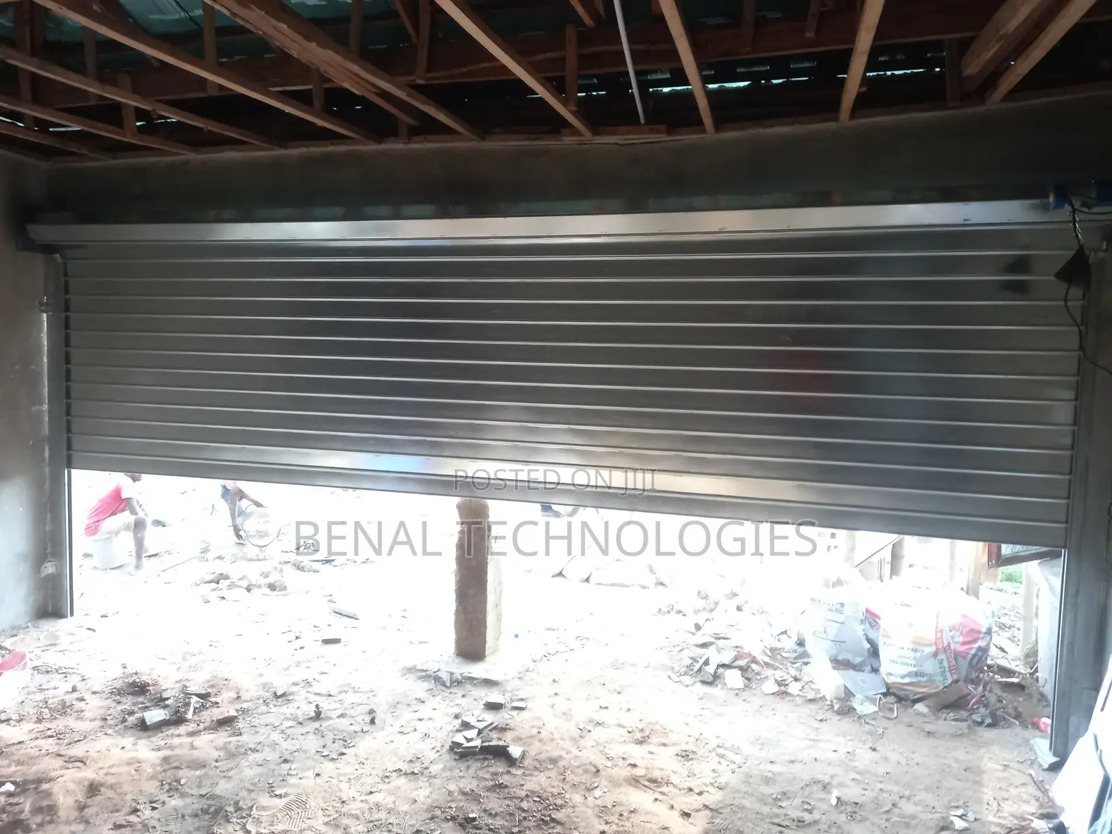Industrial-Strength Roller Garage Systems