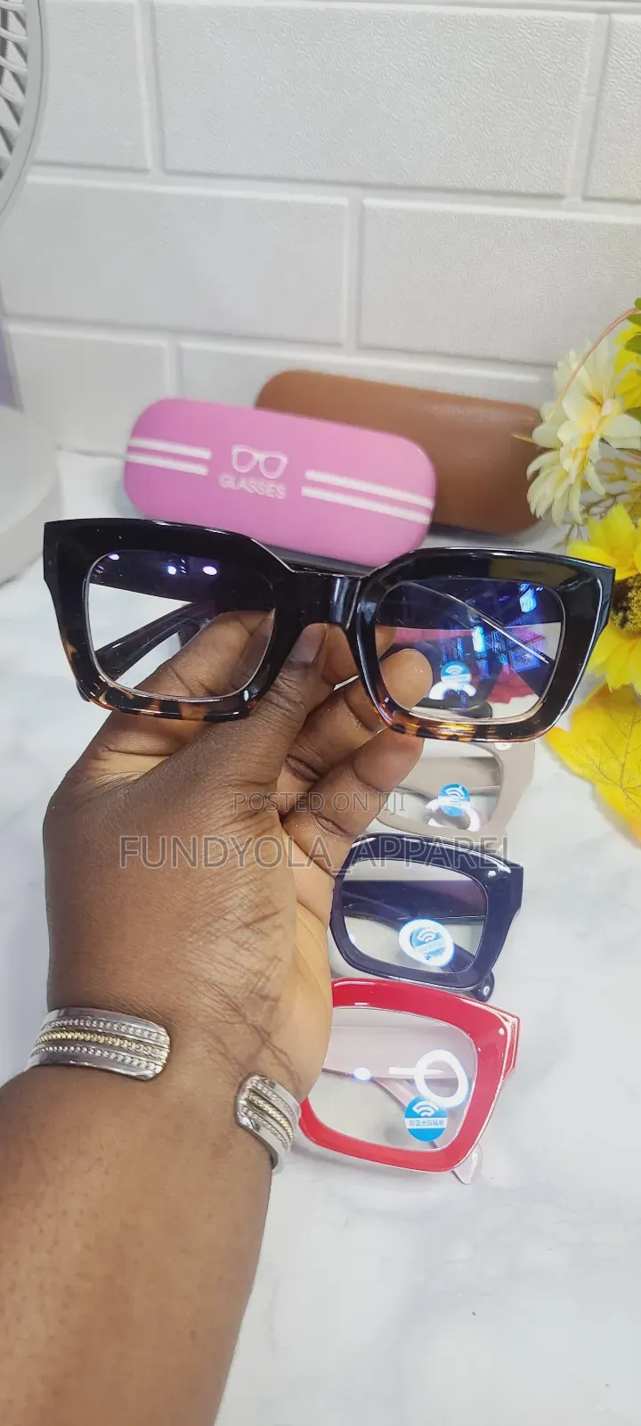 Thick Frame Female Extra Clear Eyeglass