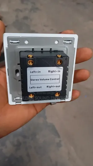 Dart Volume Control Stereo for Speaker