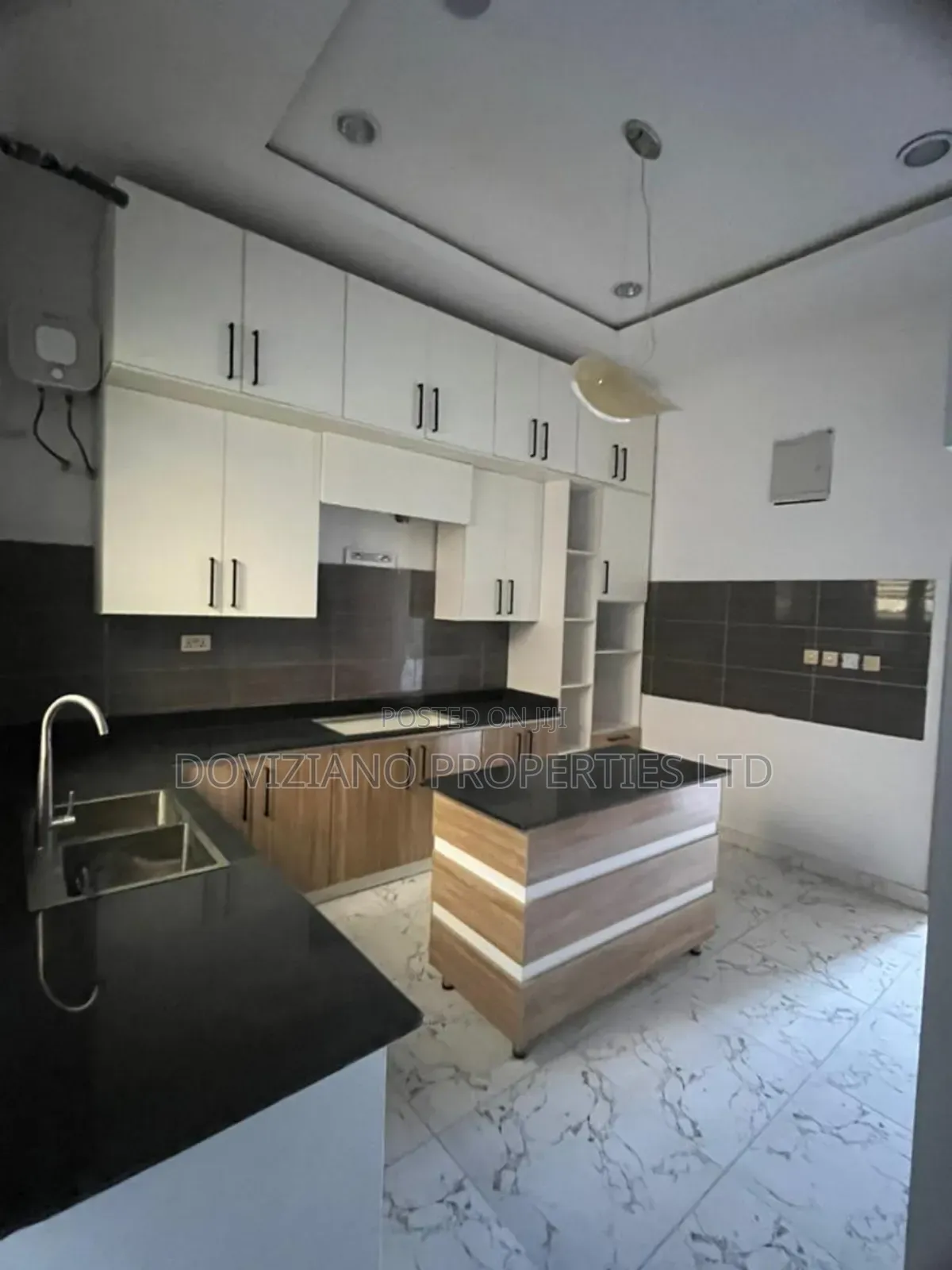 5bdrm Duplex in Ajah for sale