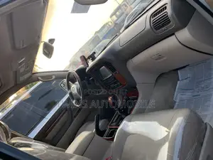 Lexus LX 470 Sport Utility 2006 White