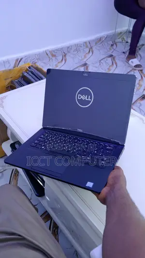 New Laptop Dell 8GB Intel Core I5 SSD 256GB
