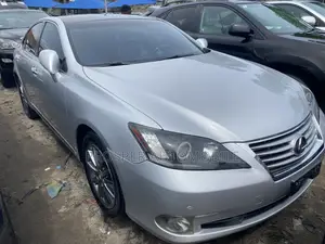 Lexus ES 350 2010 Silver