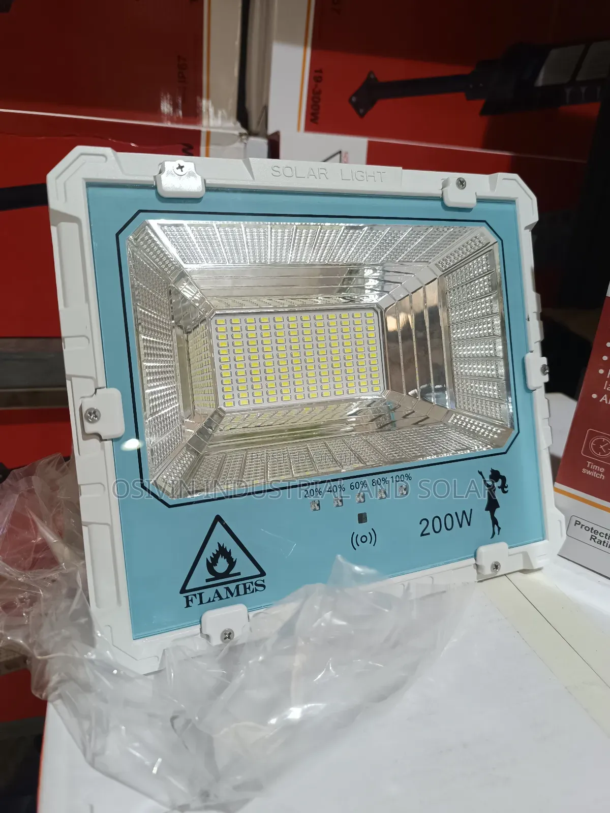 Flames 200w Solar Floodlight With Solar Panel