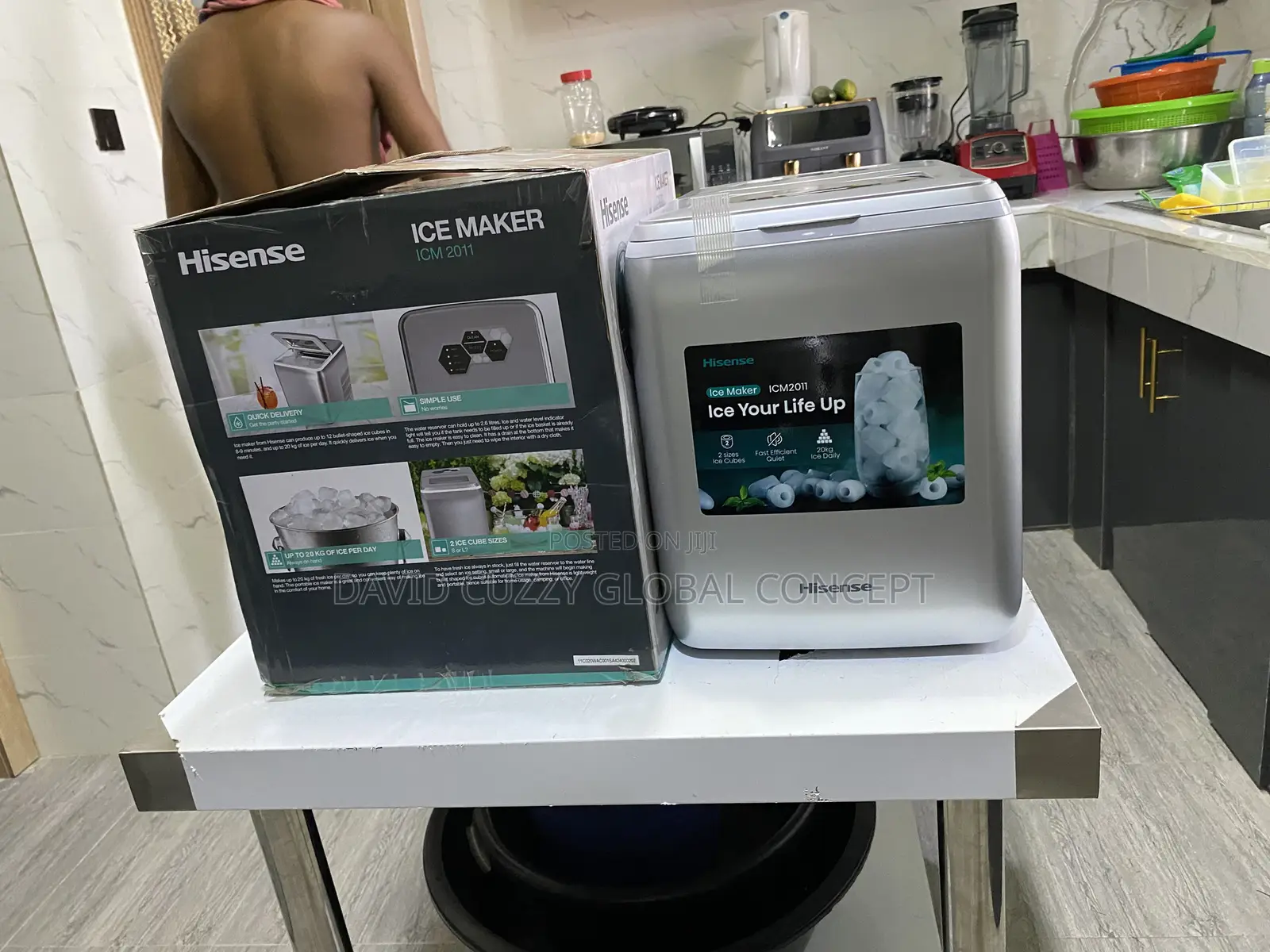 Hisense Ice  Maker 12 Cubes