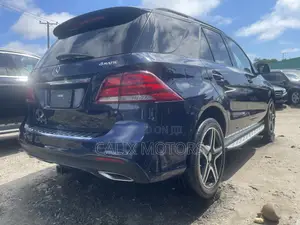 Mercedes-Benz GLE-Class 2018 Blue