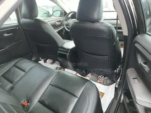Toyota Camry 2016 Black