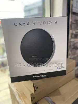 Onyx Studio 9 Speaker