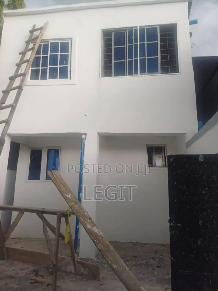 5bdrm Duplex in Bosso Estate, Minna for sale