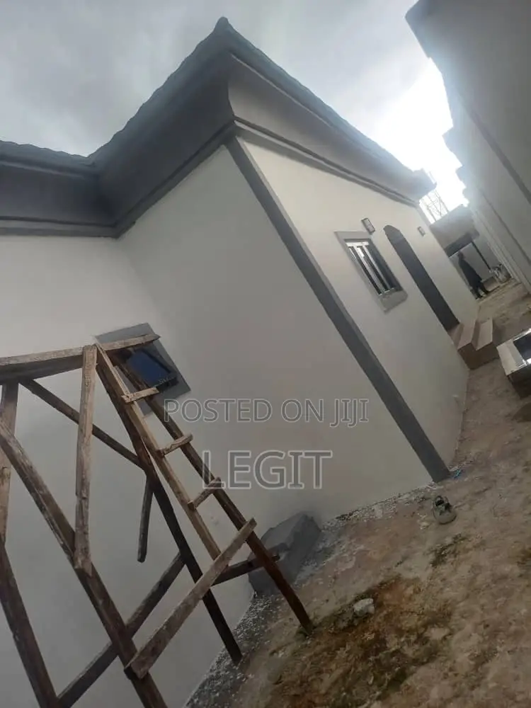 5bdrm Duplex in Bosso Estate, Minna for sale