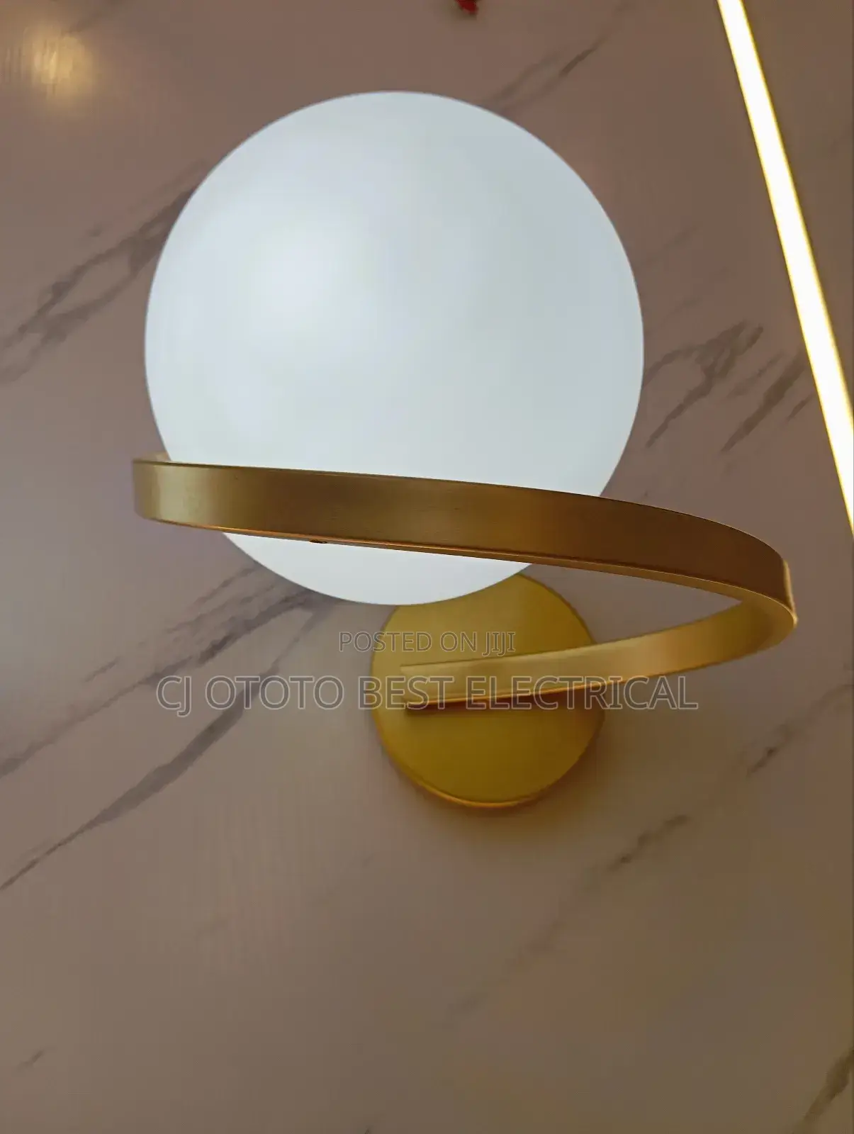 Led Luxury Wall Bracket Light Black Gold Available Now