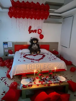 Couples Dinner Date Setup/Decor