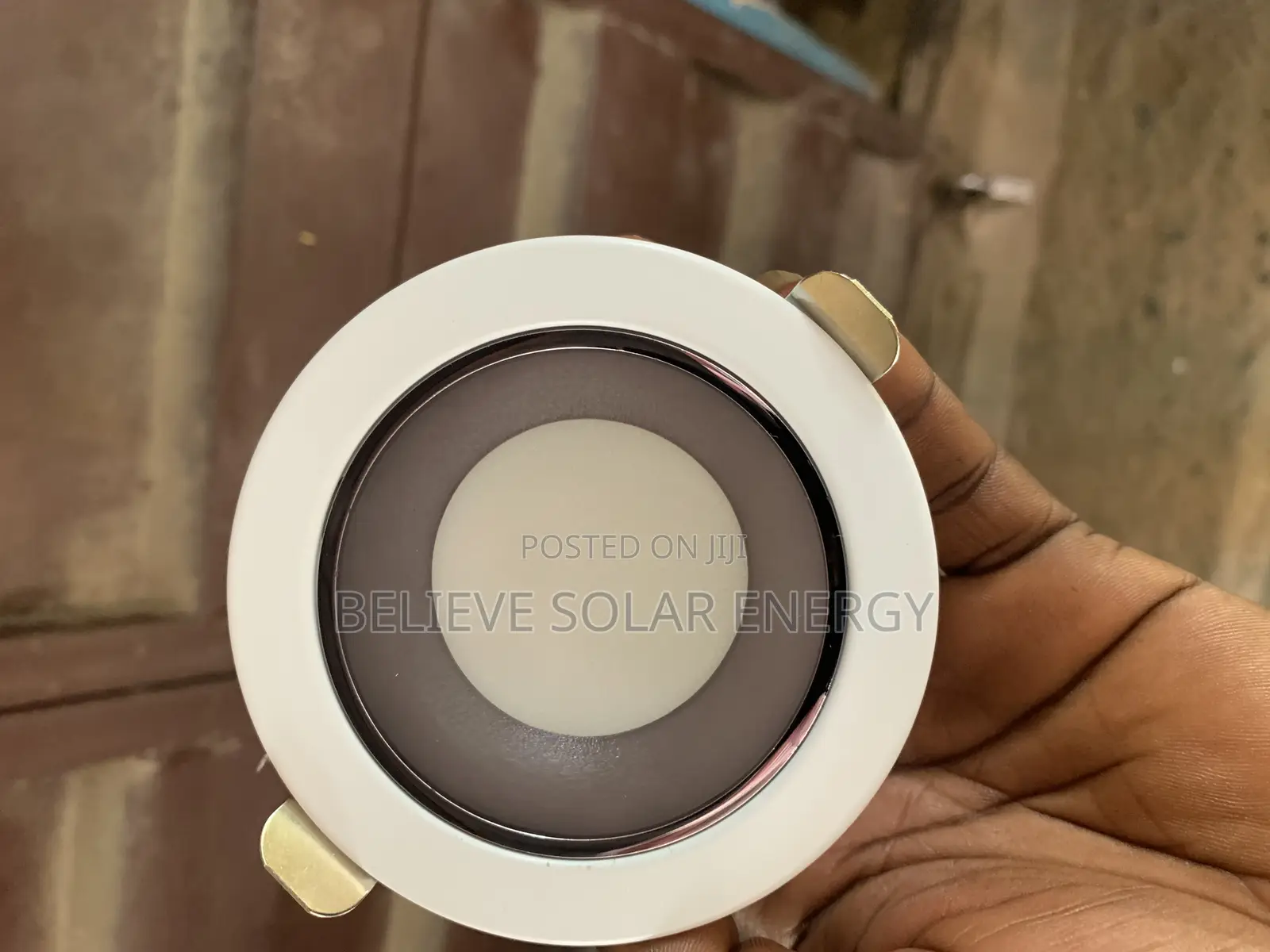 Single Pop Spot Light
