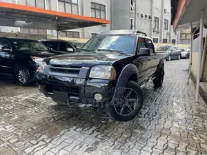 Nissan Frontier 2004 Black