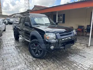 Nissan Frontier 2004 Black