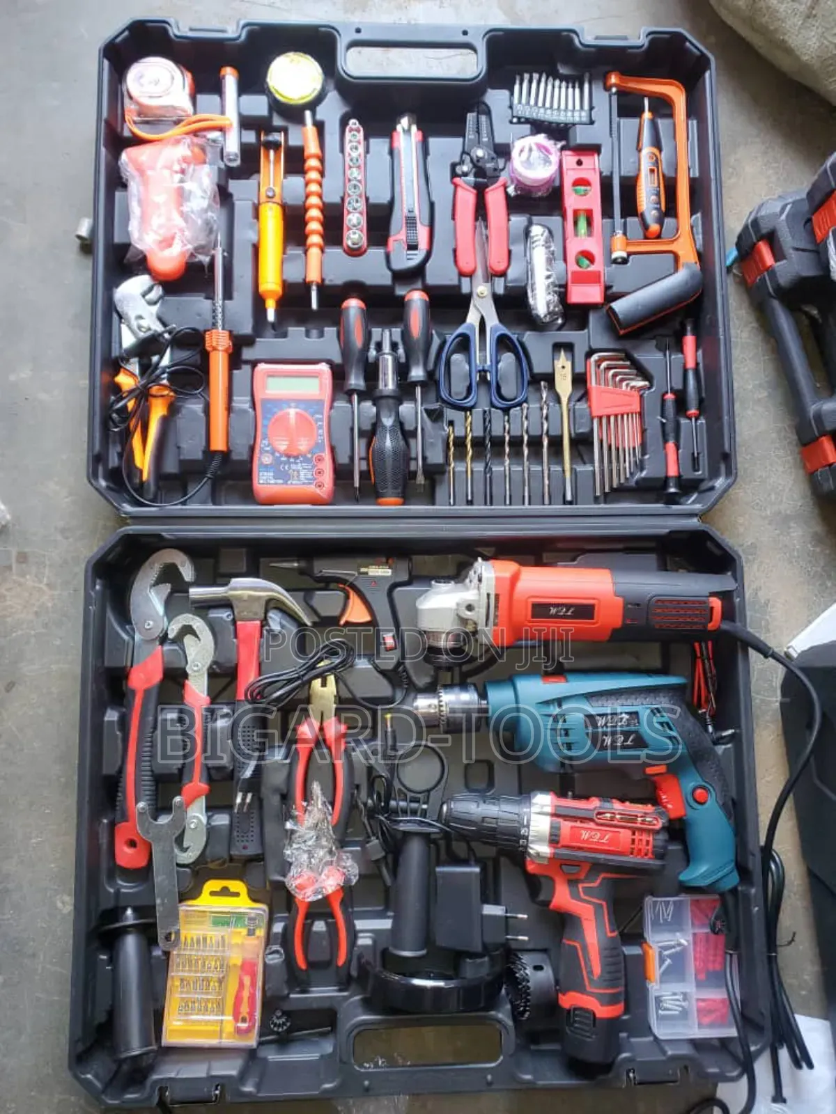 Complete Set of Solar Electrical Toolsbox