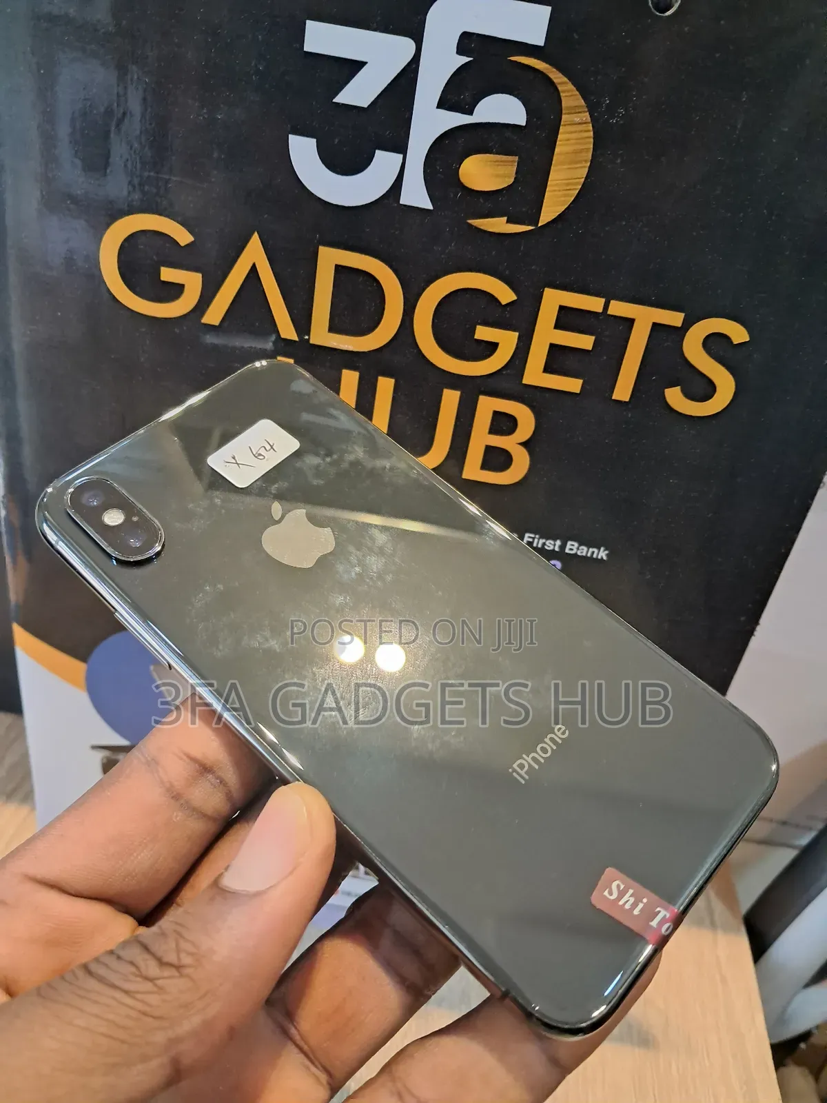 Apple iPhone X 64 GB Black