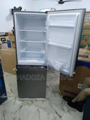 Hisense 29DCA 225L Bottom Freezer-Brand New