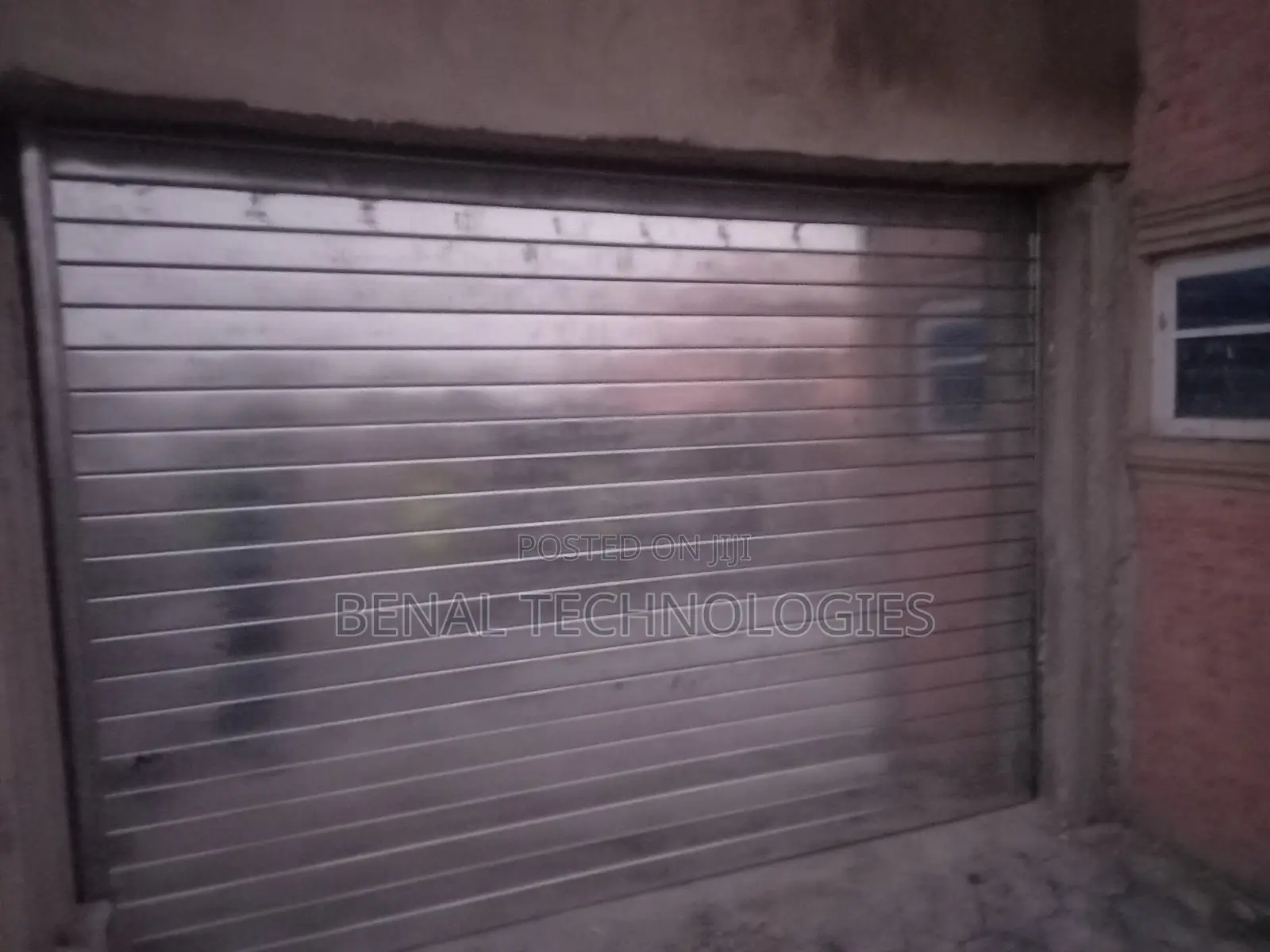 Heavy-Duty Automatic Doors