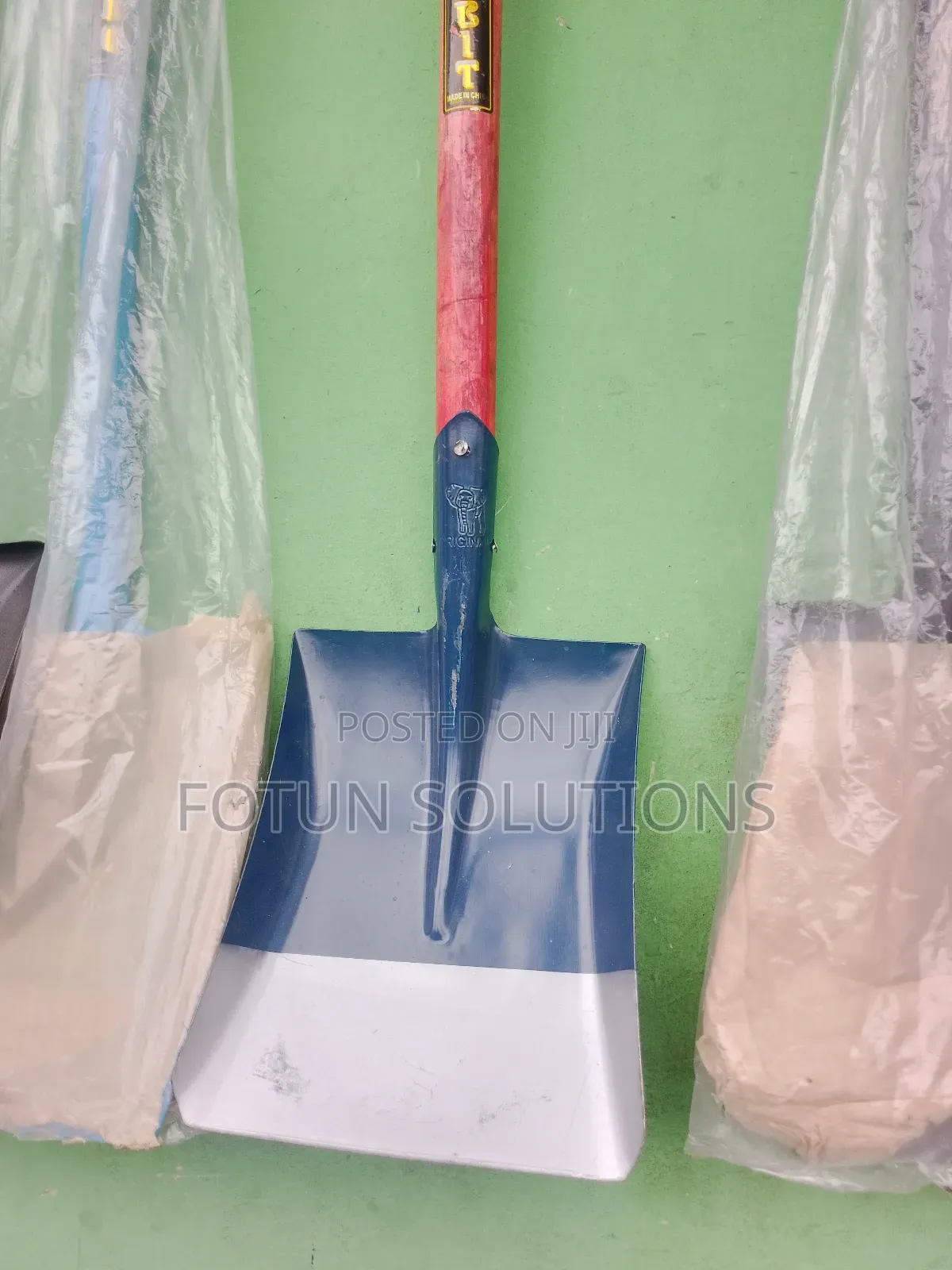 Hand Shovel