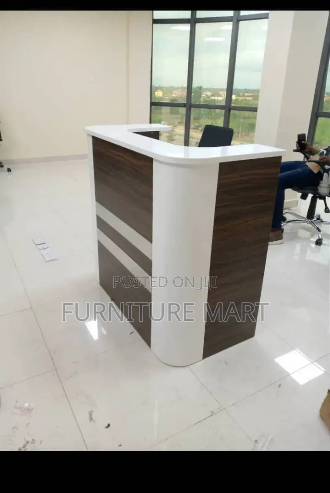 Receptionist Desk