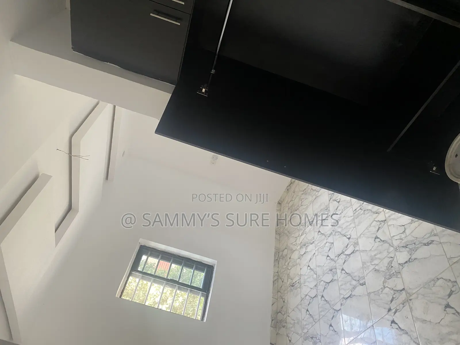 1bdrm Room & Parlour in Mareng Estate, Life Camp for rent