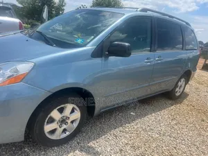 Toyota Sienna LE AWD 2006 Blue