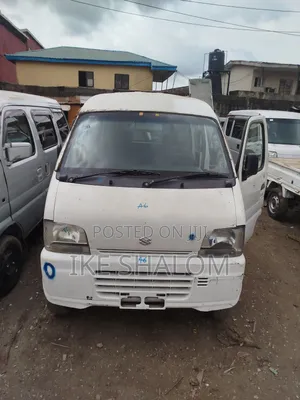 Photo - Suzuki Every 2010 White