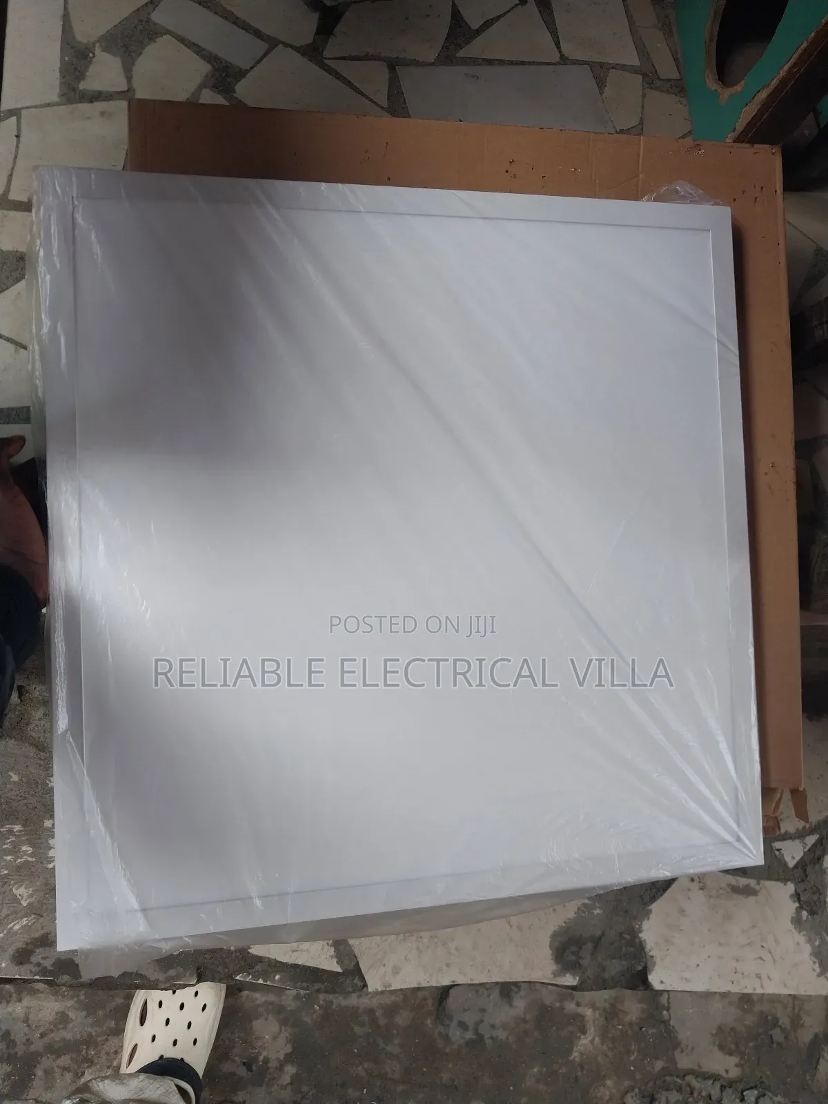 Surface Mounted 600x600 Modular Fitting
